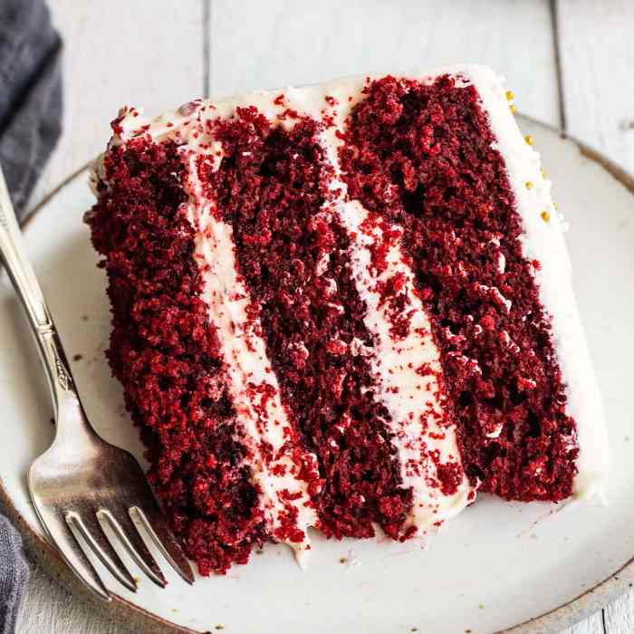 Real red velvet cake without food coloring