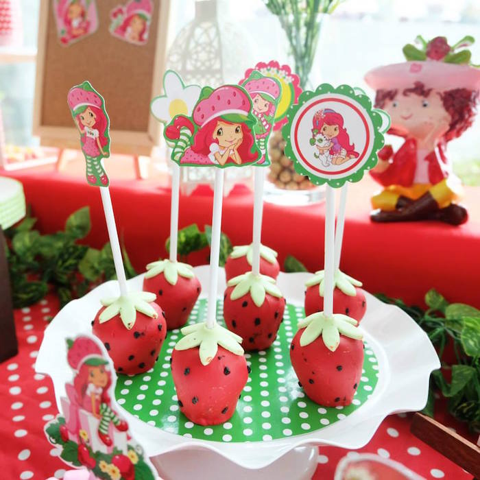 Decoration strawberry shortcake birthday theme