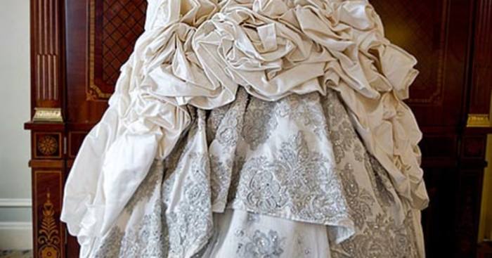 Kim zolciak wedding dress