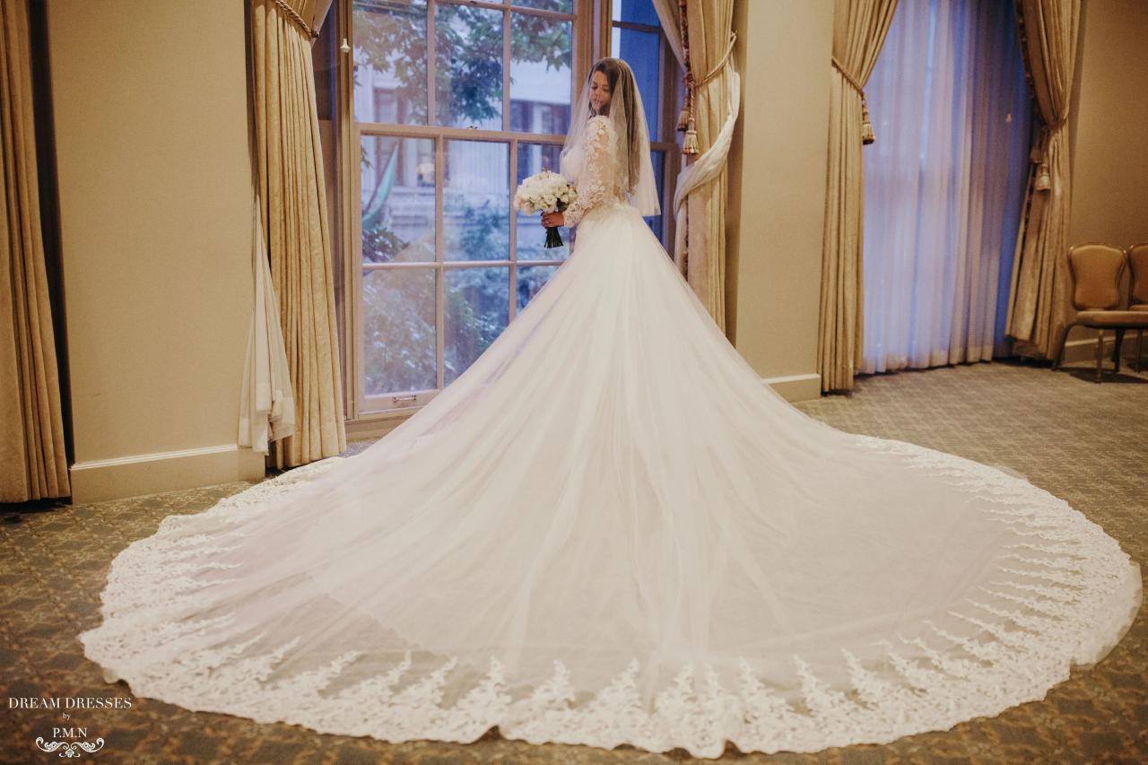 Wedding dresses with long trains and veils