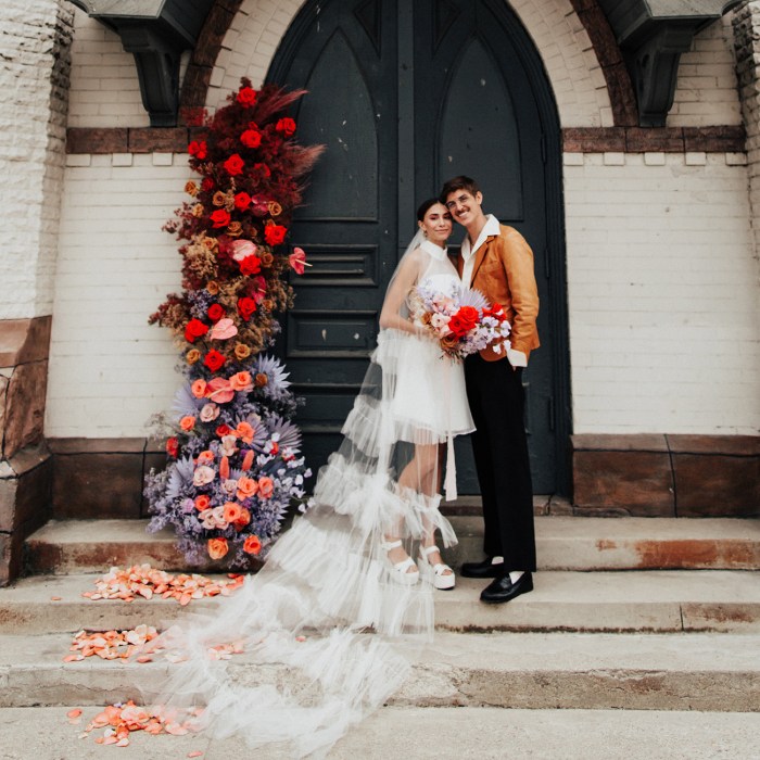 Wedding dresses with long trains and veils